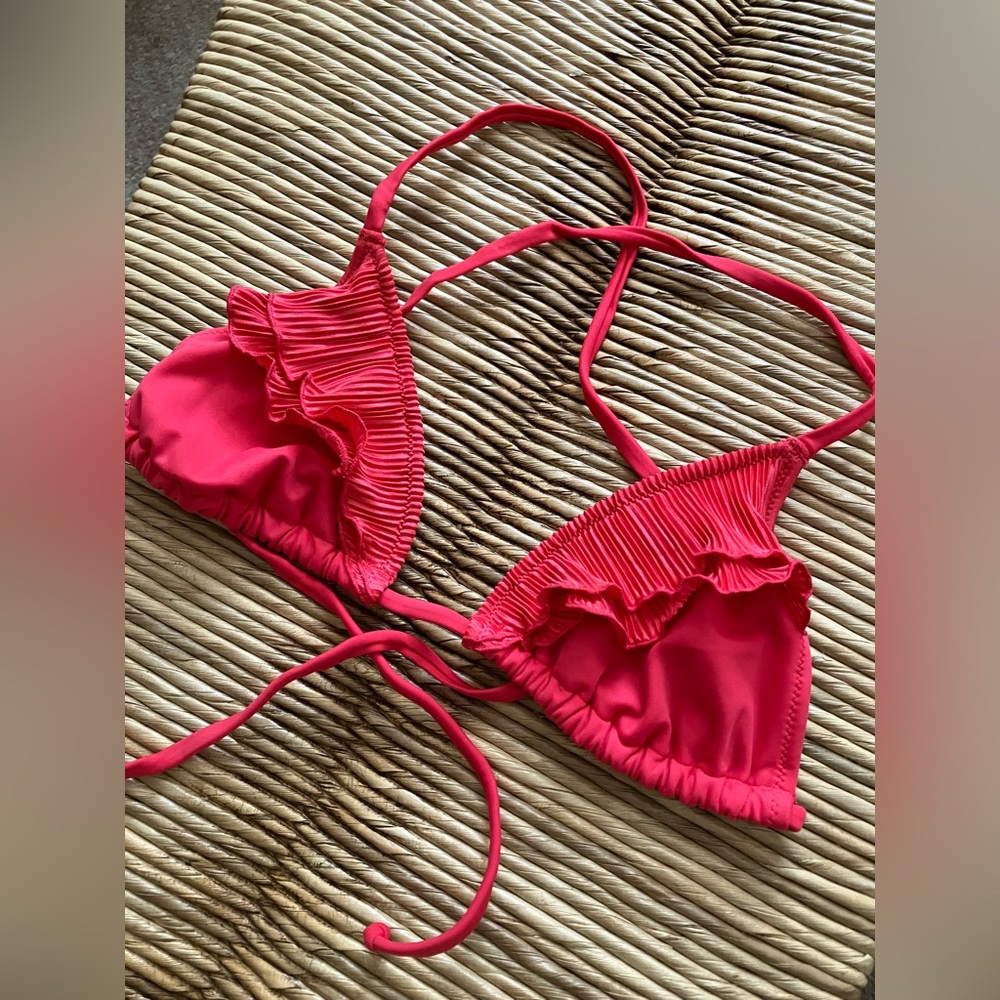 H&M Ruffle Bikini Top - Picture 2 of 4